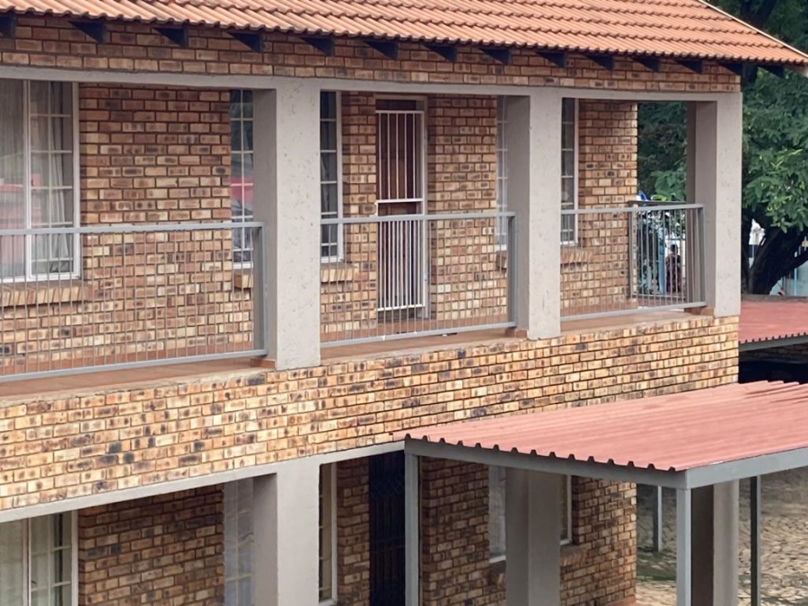 1 Bedroom Property for Sale in Rustenburg Central North West